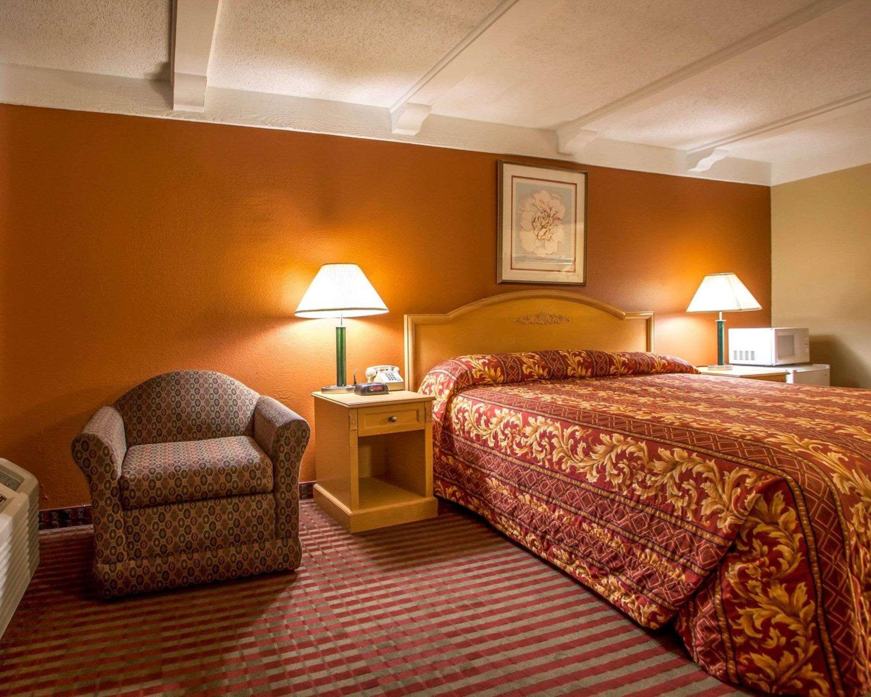 Relax Inn Saint Charles المظهر الخارجي الصورة