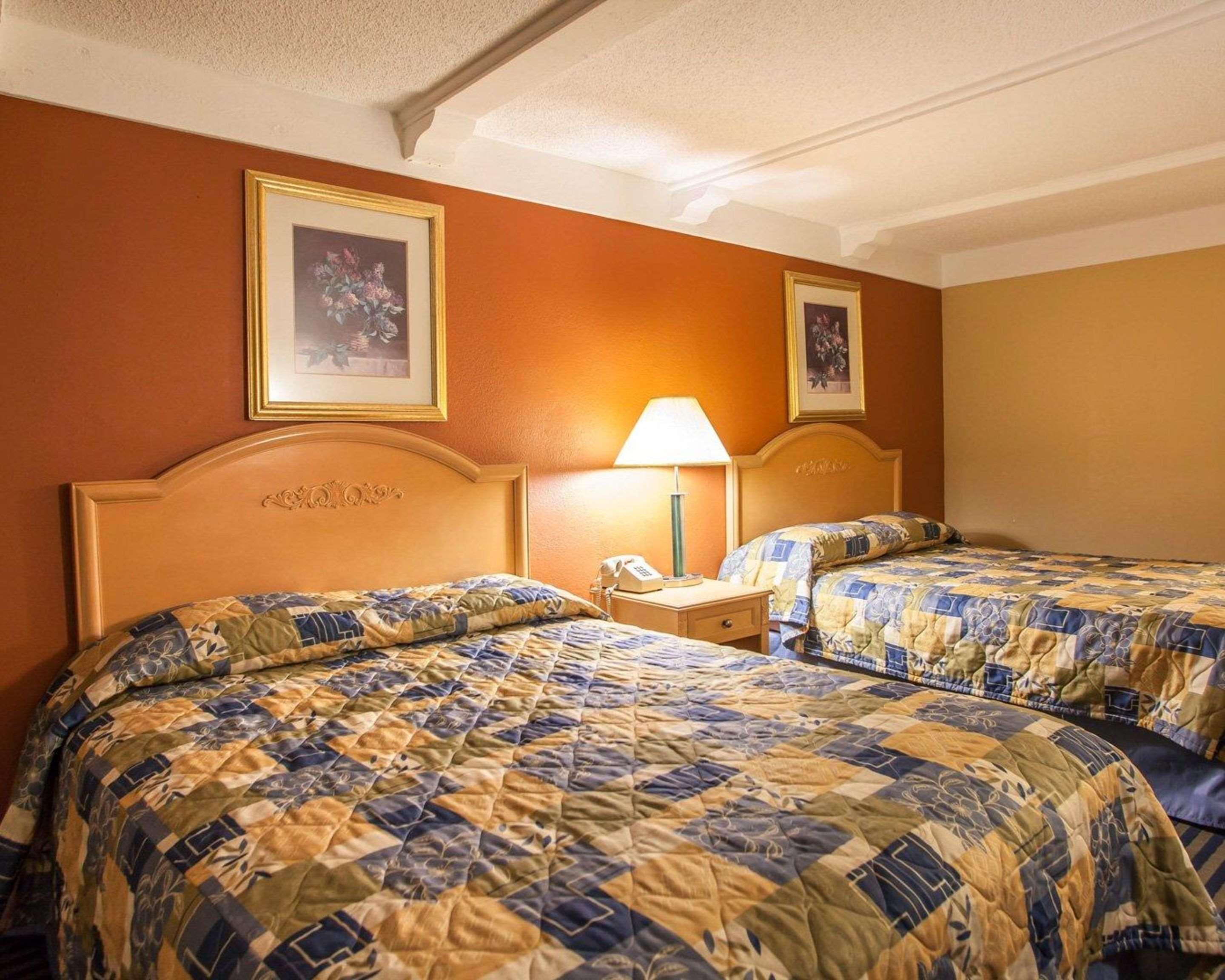 Relax Inn Saint Charles المظهر الخارجي الصورة