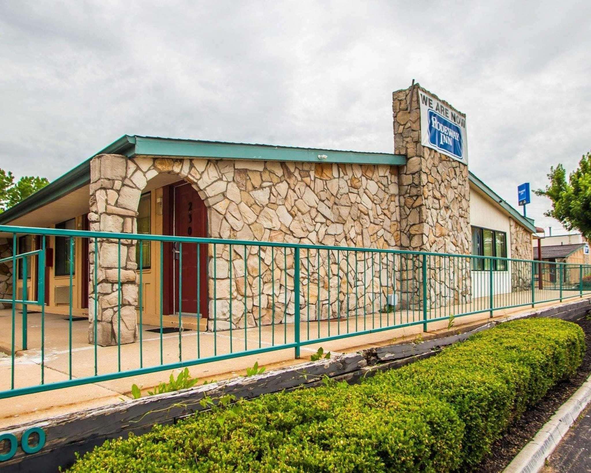Relax Inn Saint Charles المظهر الخارجي الصورة